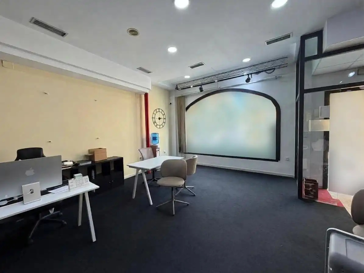 Local comercial en alquiler en Núcleo urbano