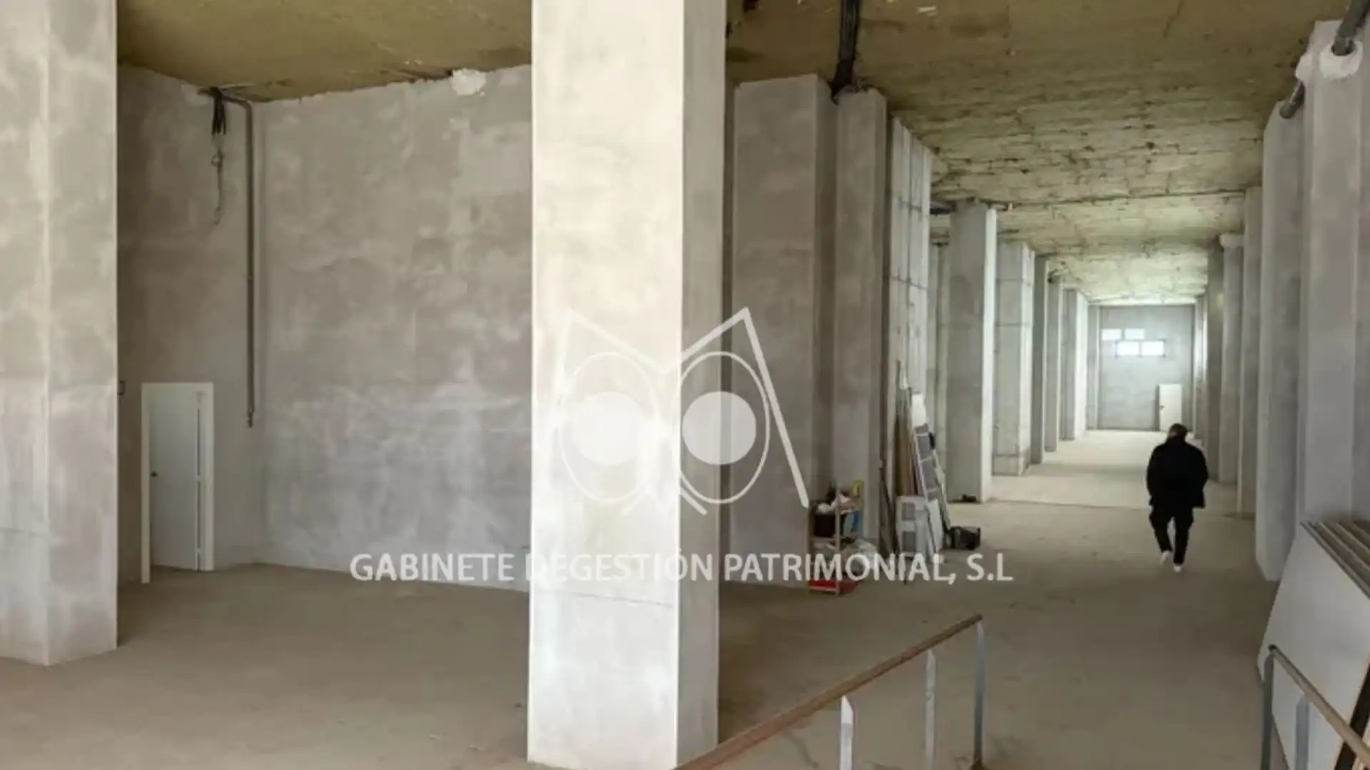 Local en venta en Carrer de Copenhaguen, 205, Can Llong