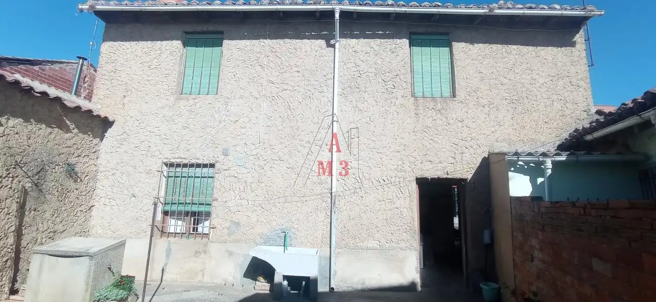 Außenansicht von Haus oder Chalet zum Verkauf in Villanueva de las Manzanas mit Heizung, Terrasse und Abstellraum