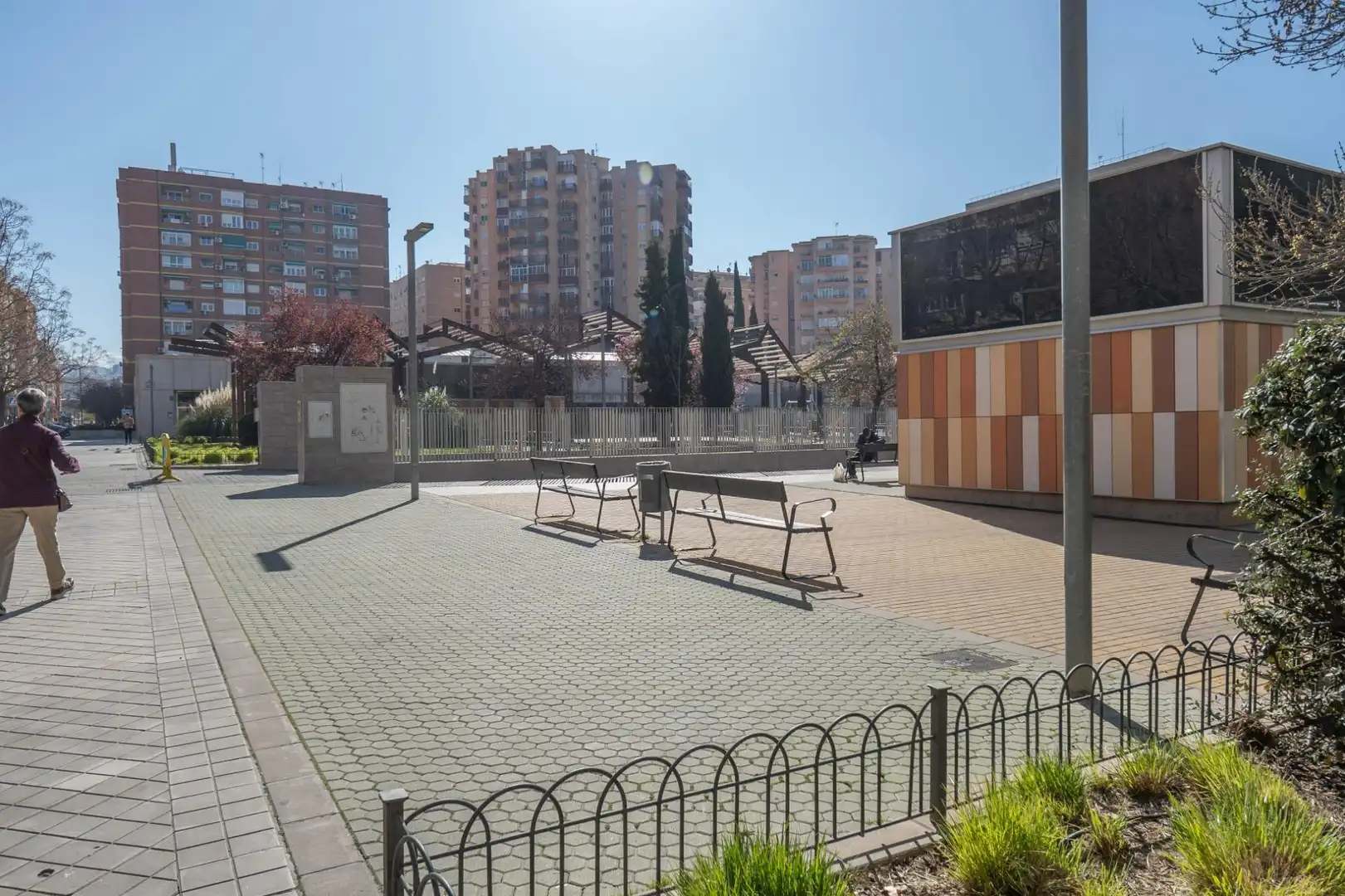 Vista exterior de Piso en venta en Granada con Aire acondicionado y Calefacción