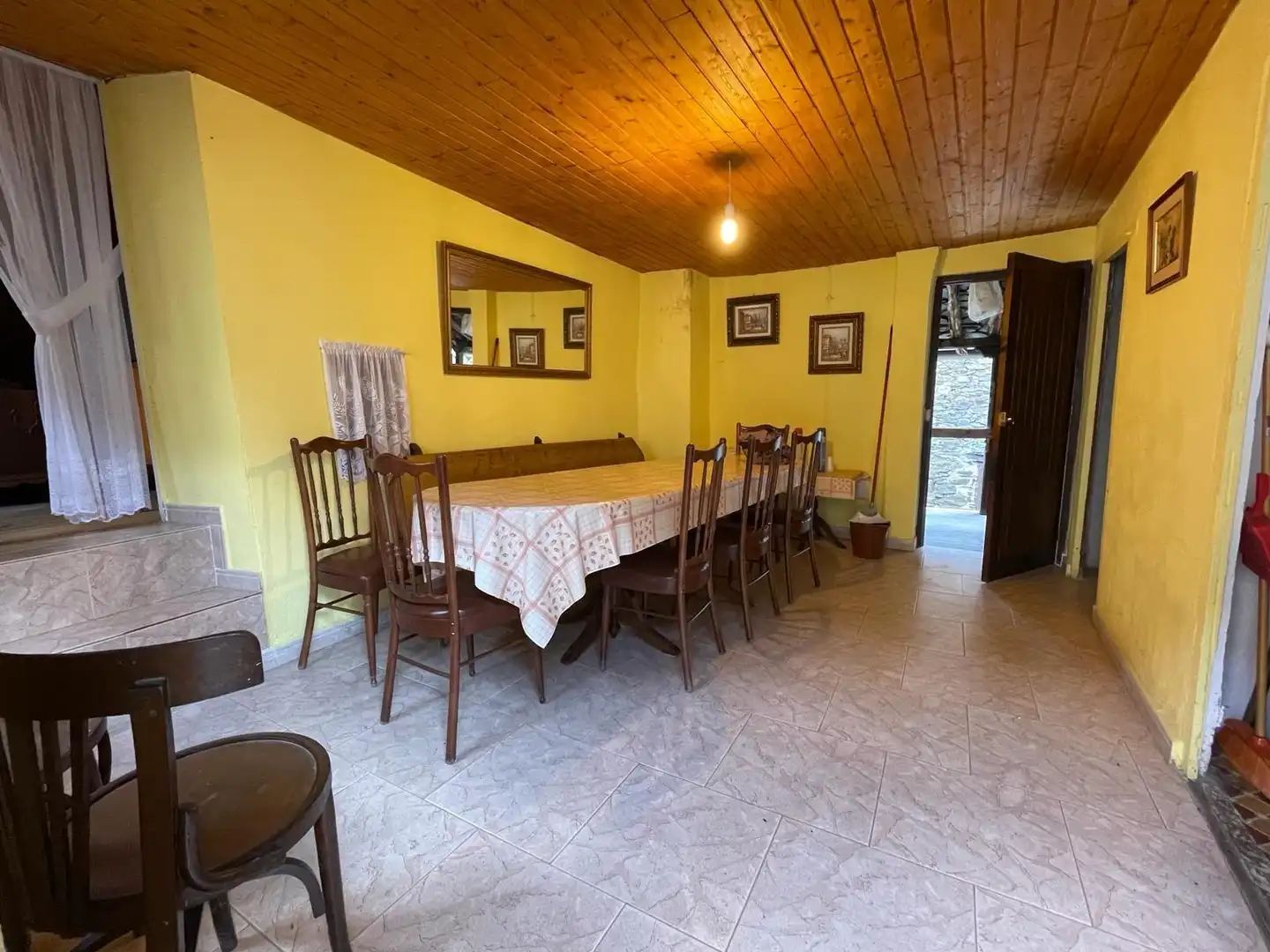 Menjador de Casa o xalet en venda en Ponferrada