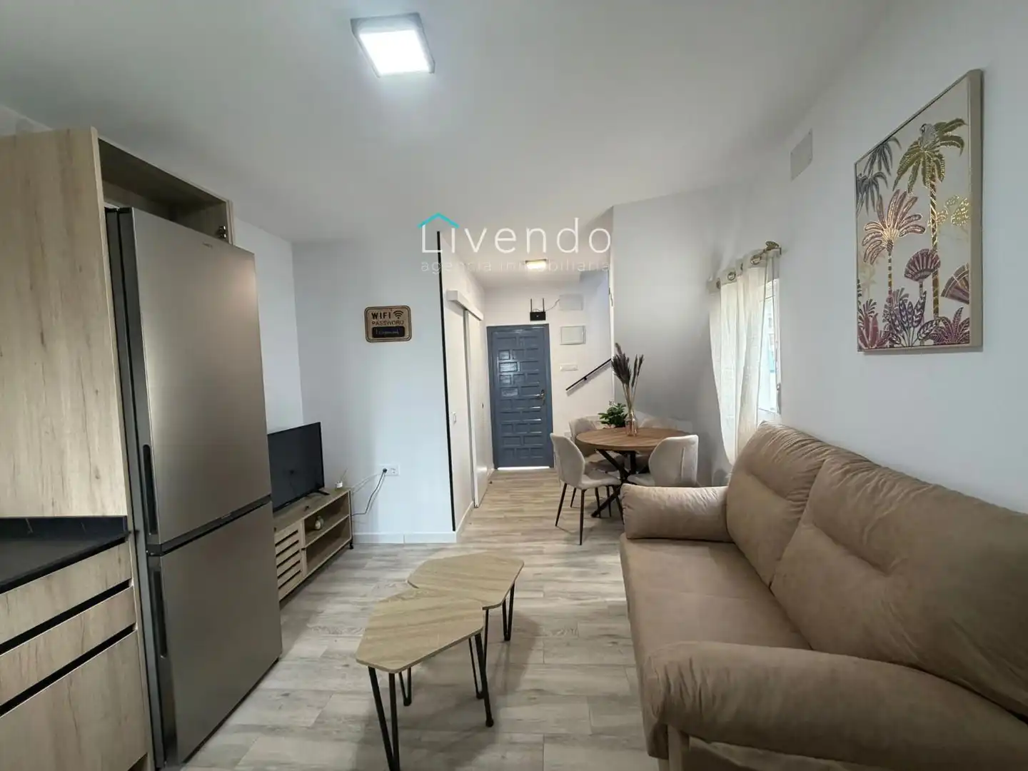 Sala d'estar de Casa o xalet en venda en Conil de la Frontera amb Aire condicionat i Moblat