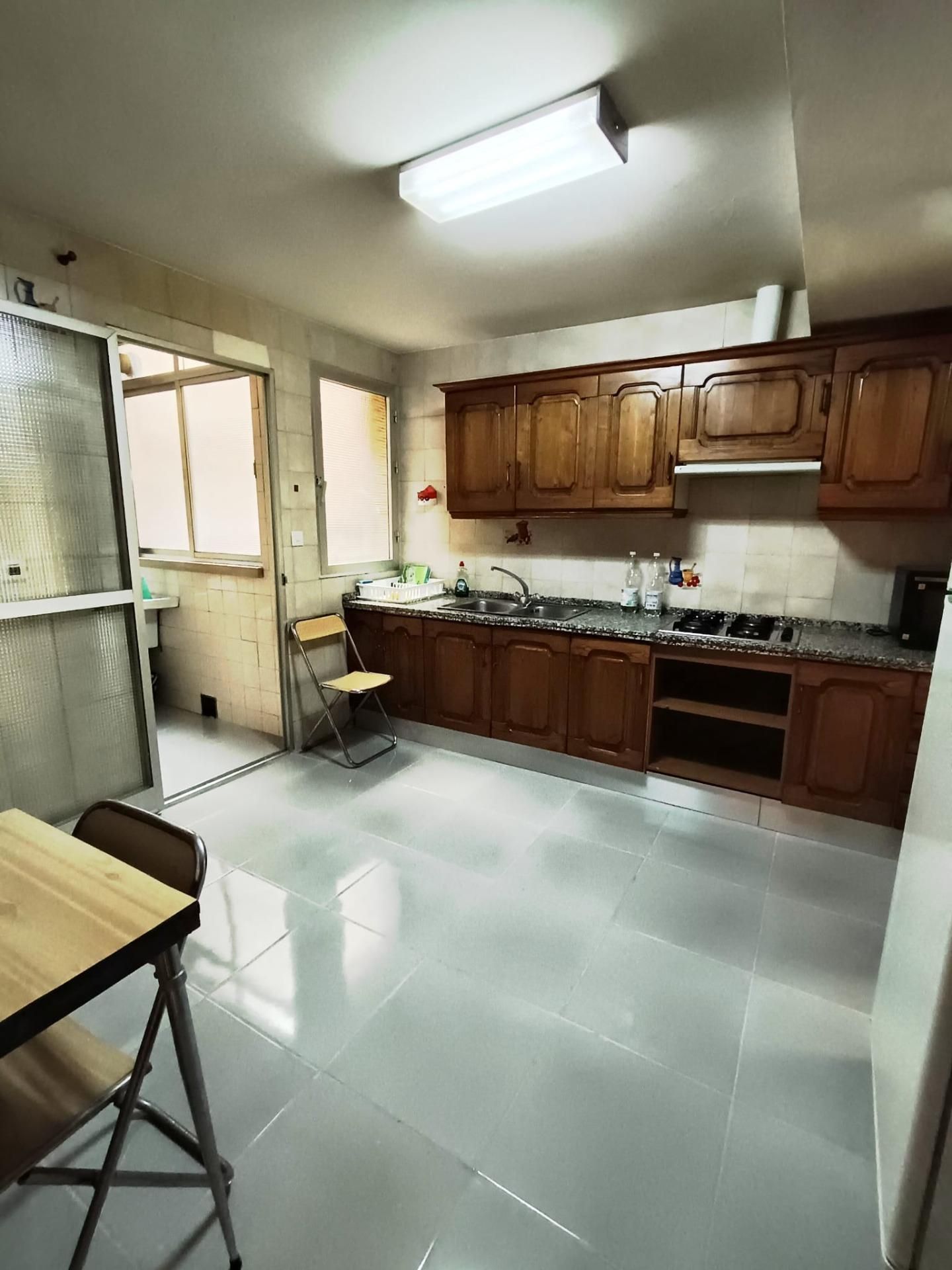 Cocina de Piso en venta en  Córdoba Capital con Aire acondicionado, Terraza y Trastero