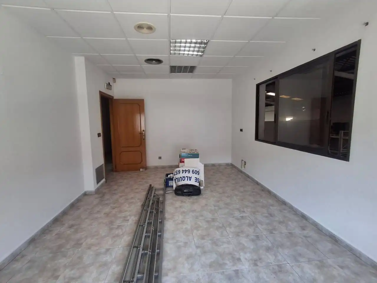 Oficina de alquiler en Sollana con Aire acondicionado y Calefacción