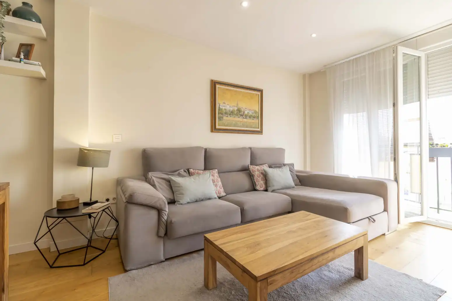 Sala de estar de Piso en venta en Sevilla con Aire acondicionado y Balcón