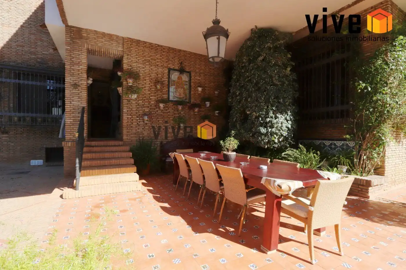 Garden of Houses for sale in Espartinas  with Air Conditioner, Heating and Terrace