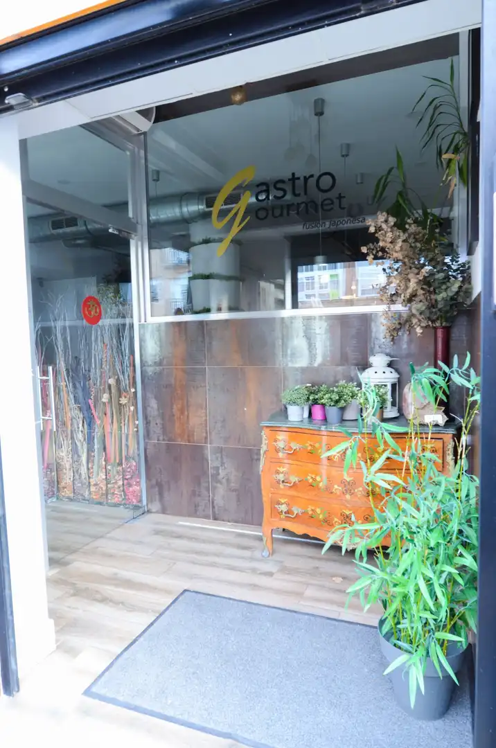 Local comercial en traspàs a Villanueva de la Cañada ciudad, imagen 2