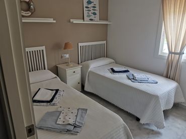 Adossat amb piscina de lloguer a El Portil