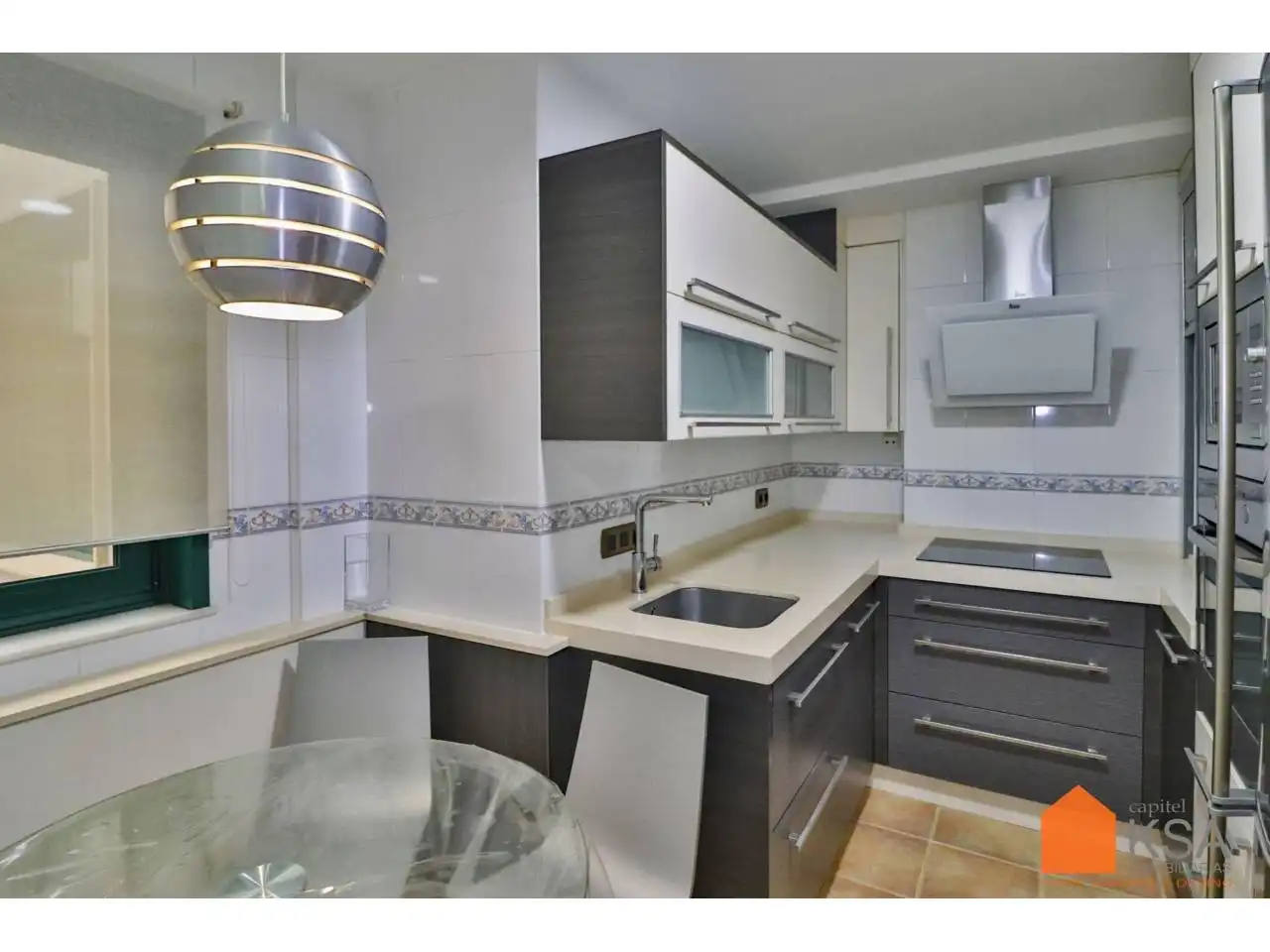 Flat with lift to rent in Calle Xaquín Lorenzo, imagen 2