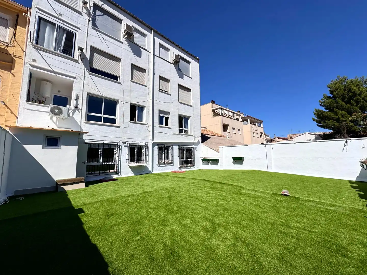Vista exterior de Piso en venta en Centre - Zona Alta  