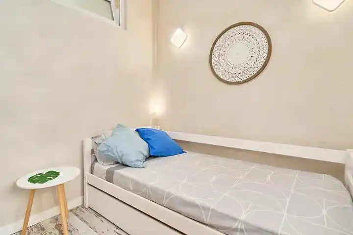 Casa adosada en venda a Paseo Marítimo de Poniente, 41, Poniente - Faro