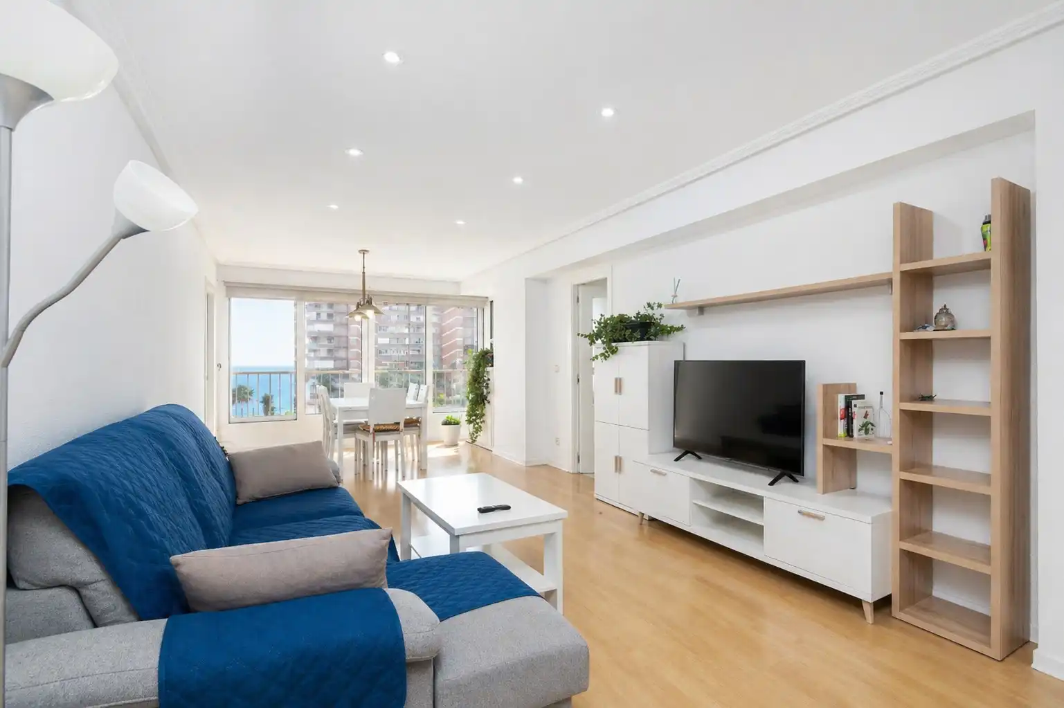 Wohnzimmer von Wohnung zur Miete in Alicante / Alacant mit Klimaanlage, Heizung und Terrasse