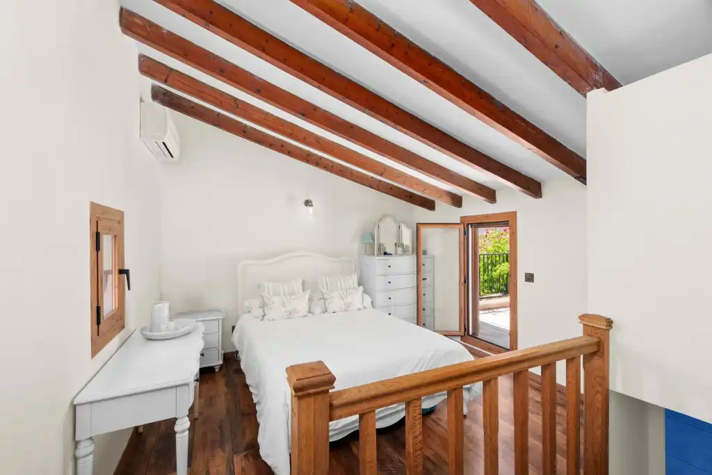 Casa rústica con piscina en venta en Port d'Andratx, imagen 12