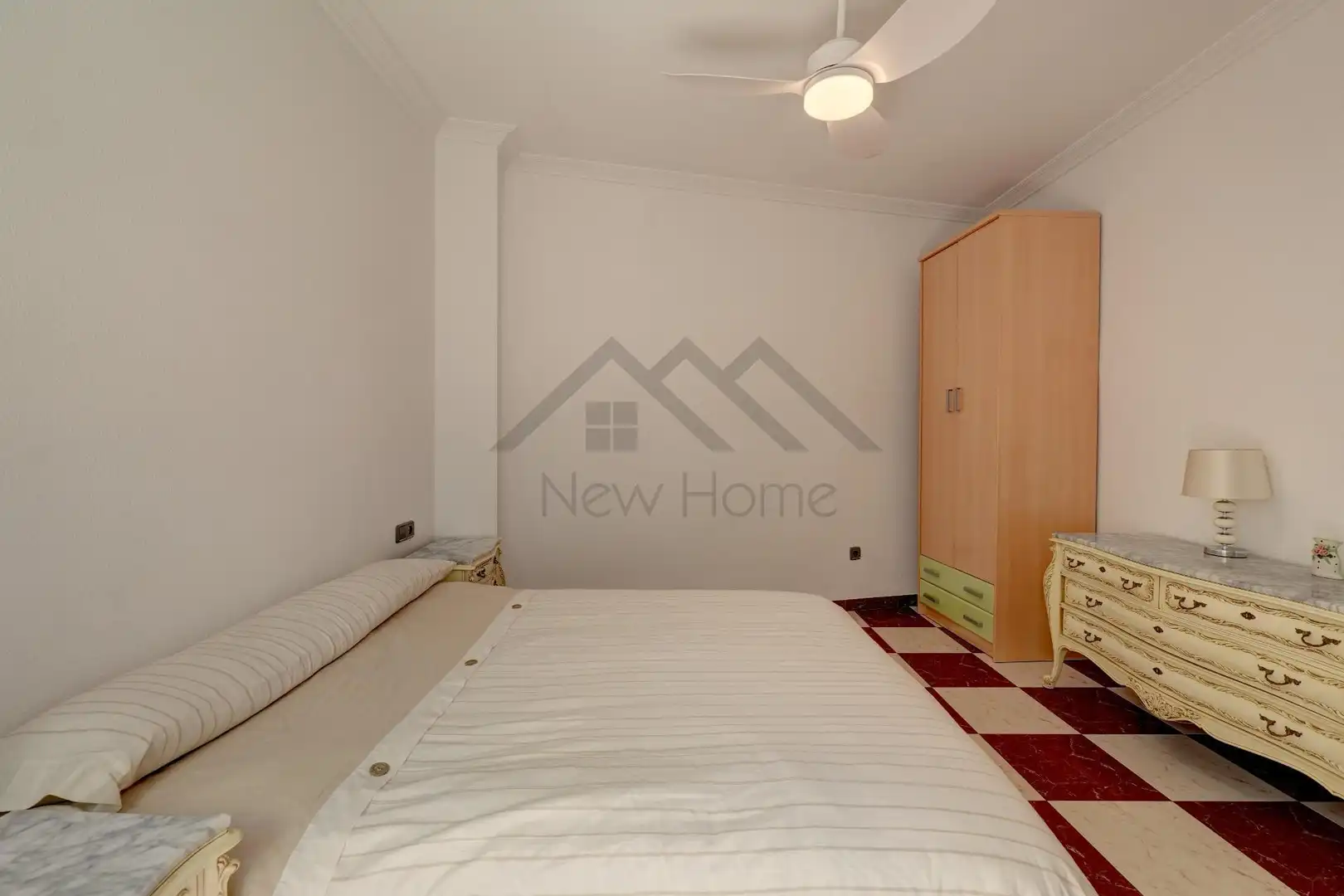 Habitación de Finca rústica en venta en La Pobla de Vallbona con Trastero