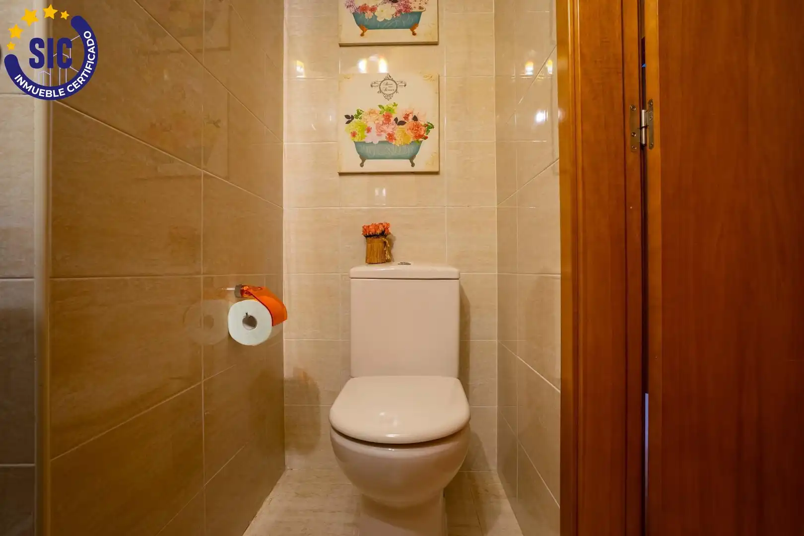 Bathroom of Attic for sale in Oropesa del Mar / Orpesa  with Air Conditioner, Terrace and Furnished