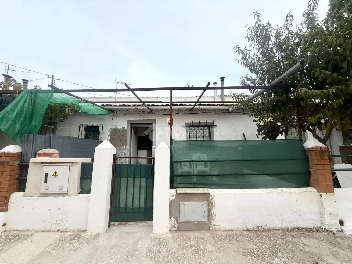 Casa pareada en venta en Masegoso de Tajuña