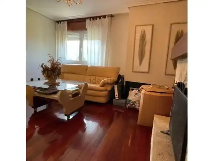 Sala de estar de Casa o chalet en venta en Bárcena de Pie de Concha con Jardín privado, Parquet y Trastero