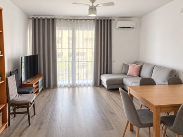 Appartamento con balcone in vendita a Centre