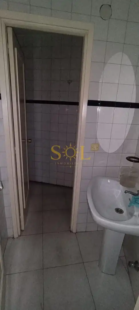 Local comercial en venda a Calle Facult Veterin 49, imagen 4