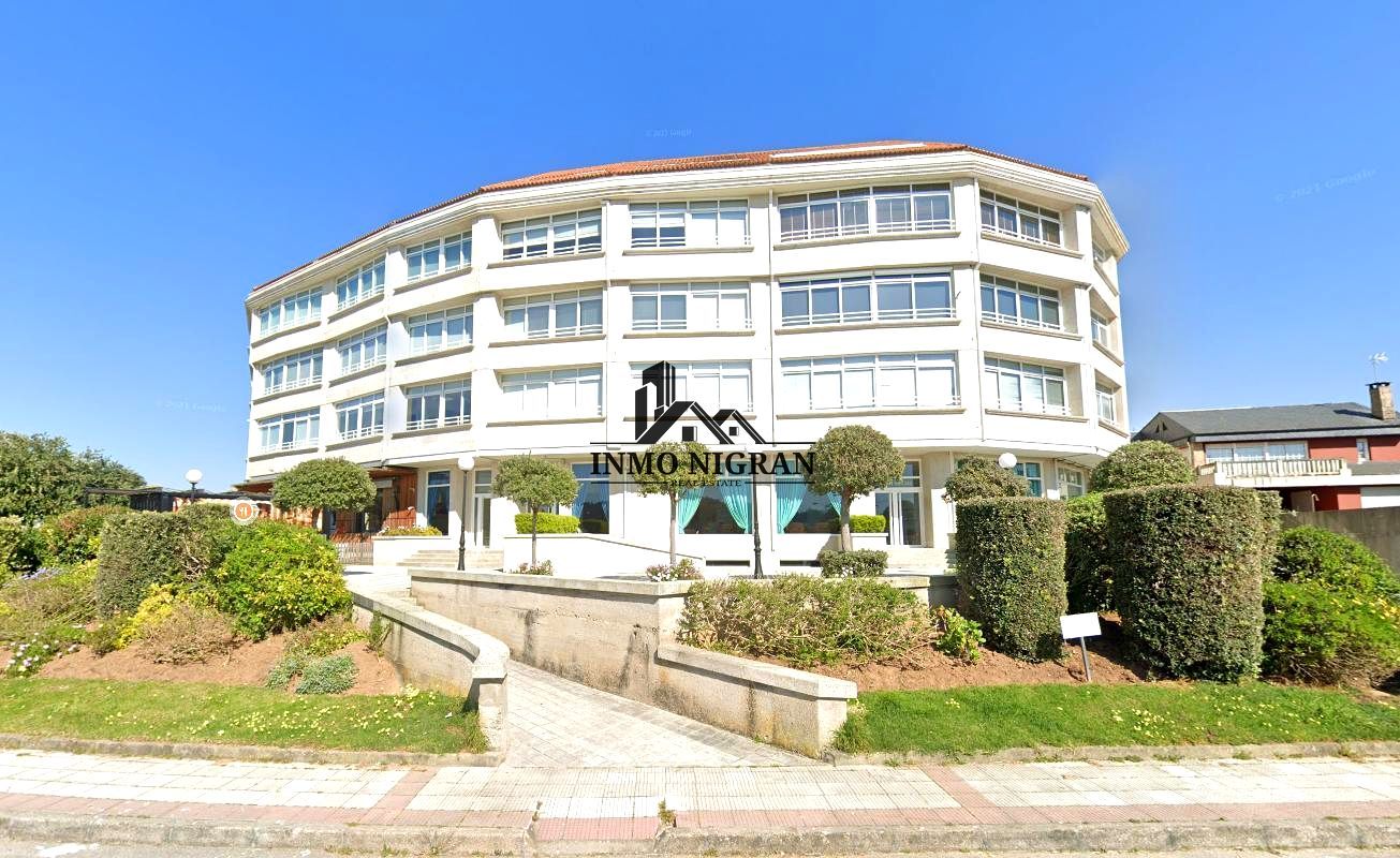 Exterior view of Flat to rent in Nigrán