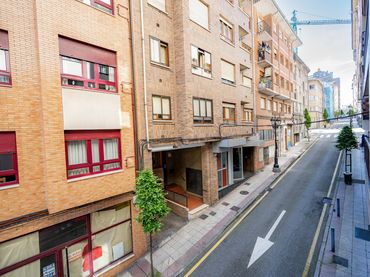 Wohnung mit Aufzug zum Verkauf in Oviedo - FRATERNIDAD 10