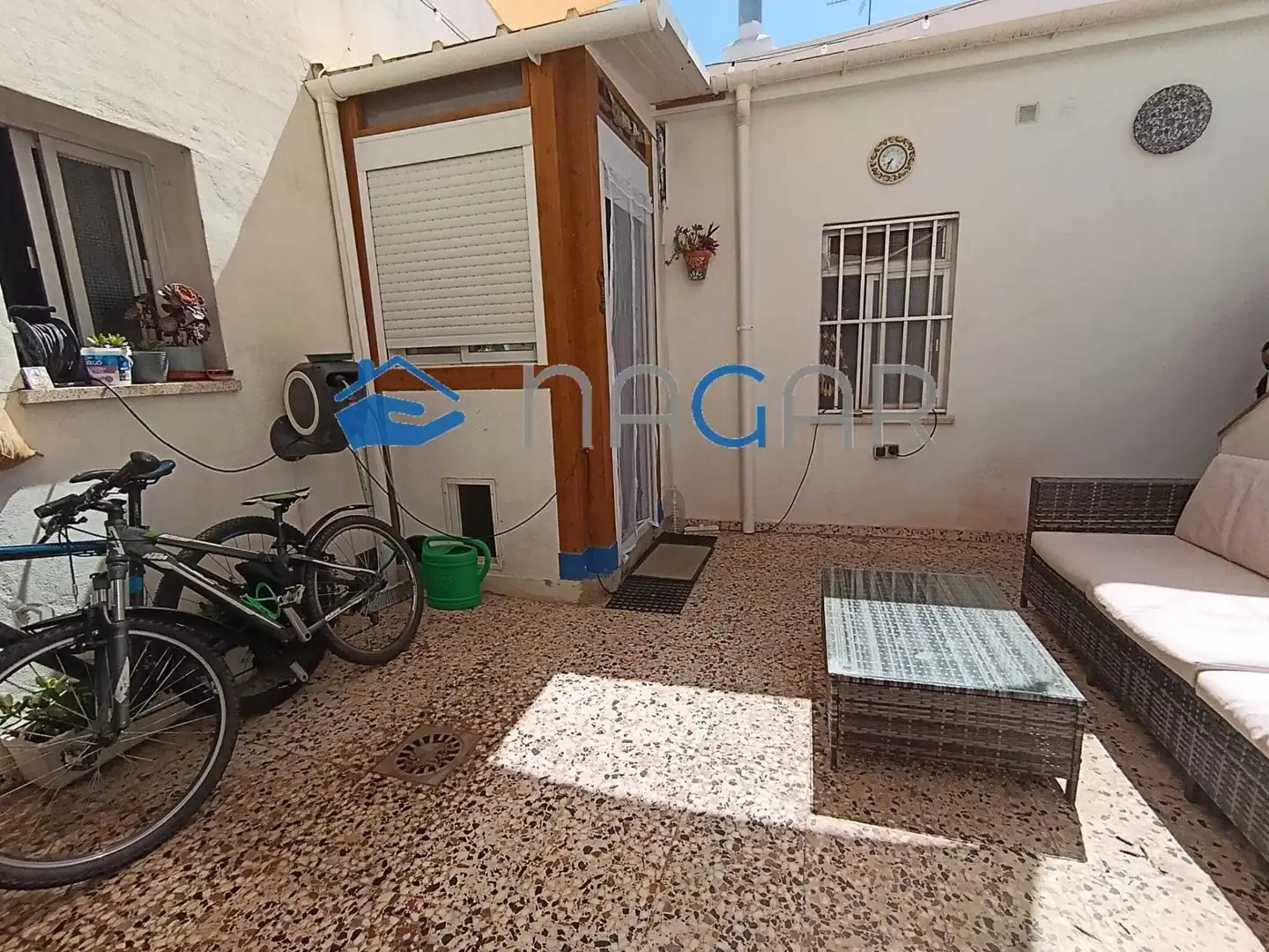 Houses for sale in La Línea de la Concepción  with Air Conditioner and Furnished