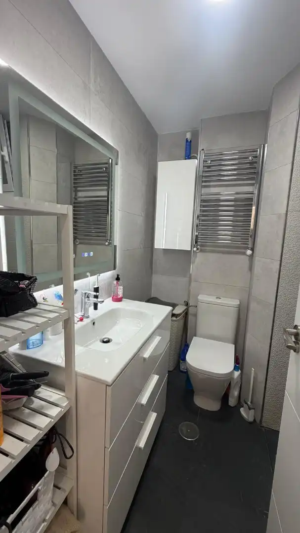 Baño de Piso en venta en Madrid con Aire acondicionado, Calefacción y Terraza