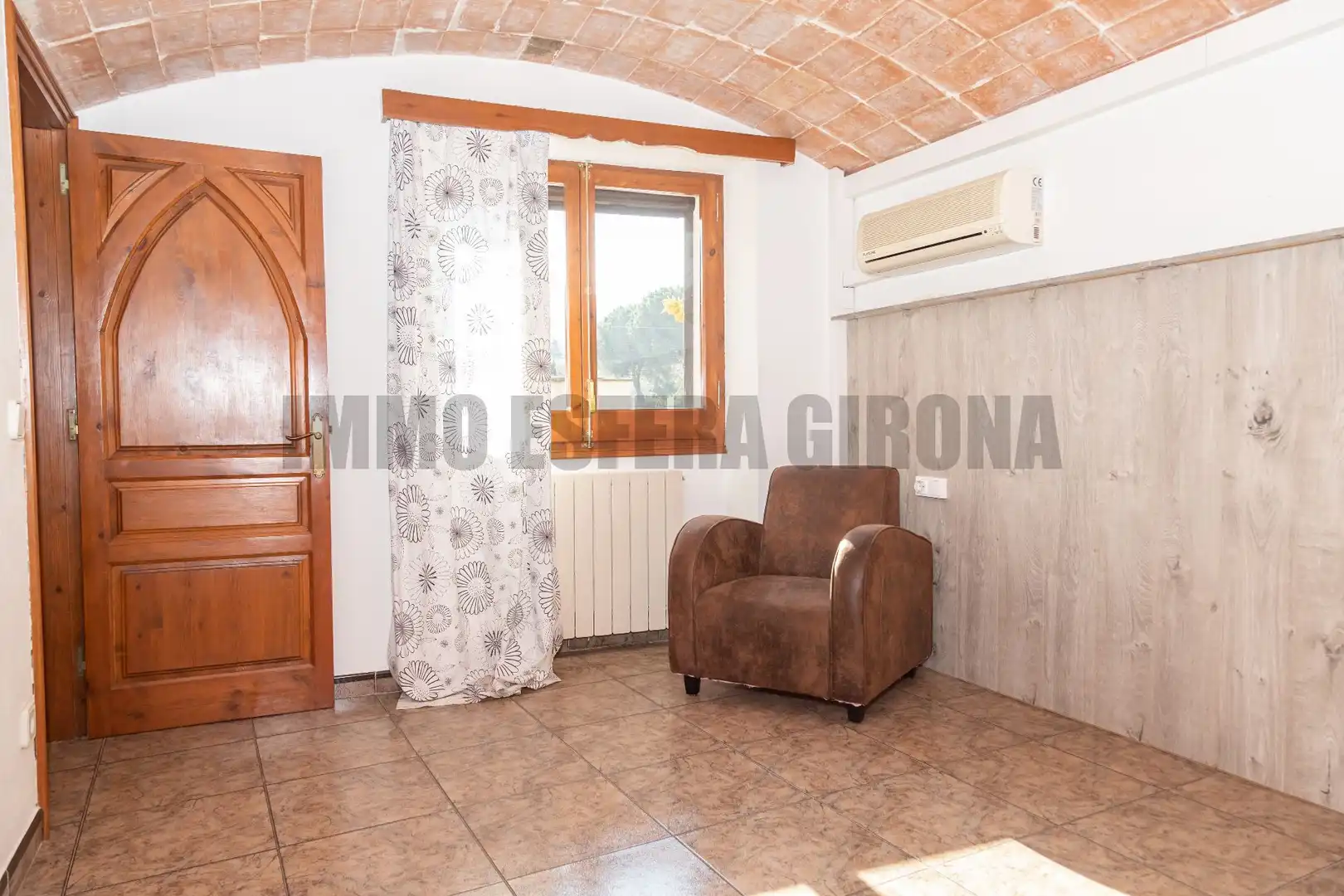 Sala de estar de Casa o chalet en venta en Celrà con Aire acondicionado, Calefacción y Jardín privado