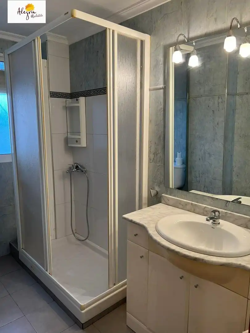 Badezimmer von Wohnung zur Miete in Xirivella mit Klimaanlage, Möbliert und Balkon