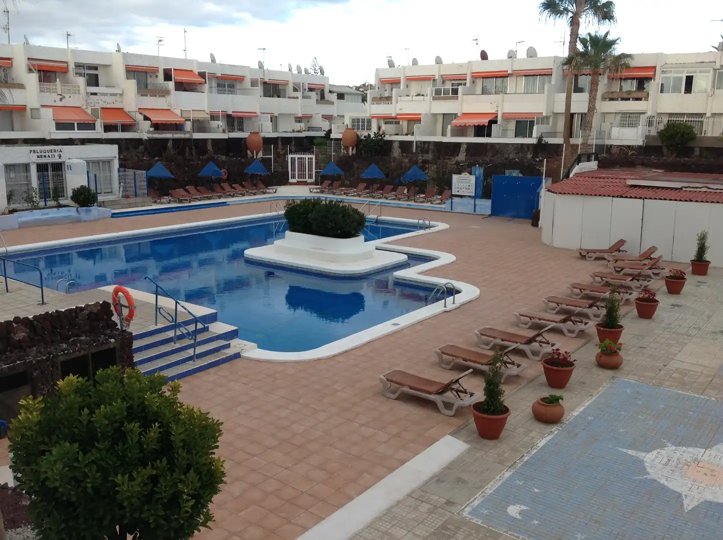 Piscina de Estudio de alquiler en Arona con Terraza, Amueblado y Lavadora