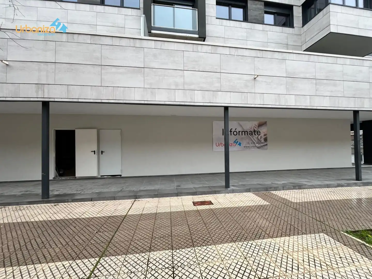 Local comercial en venda a Avenida Elvas