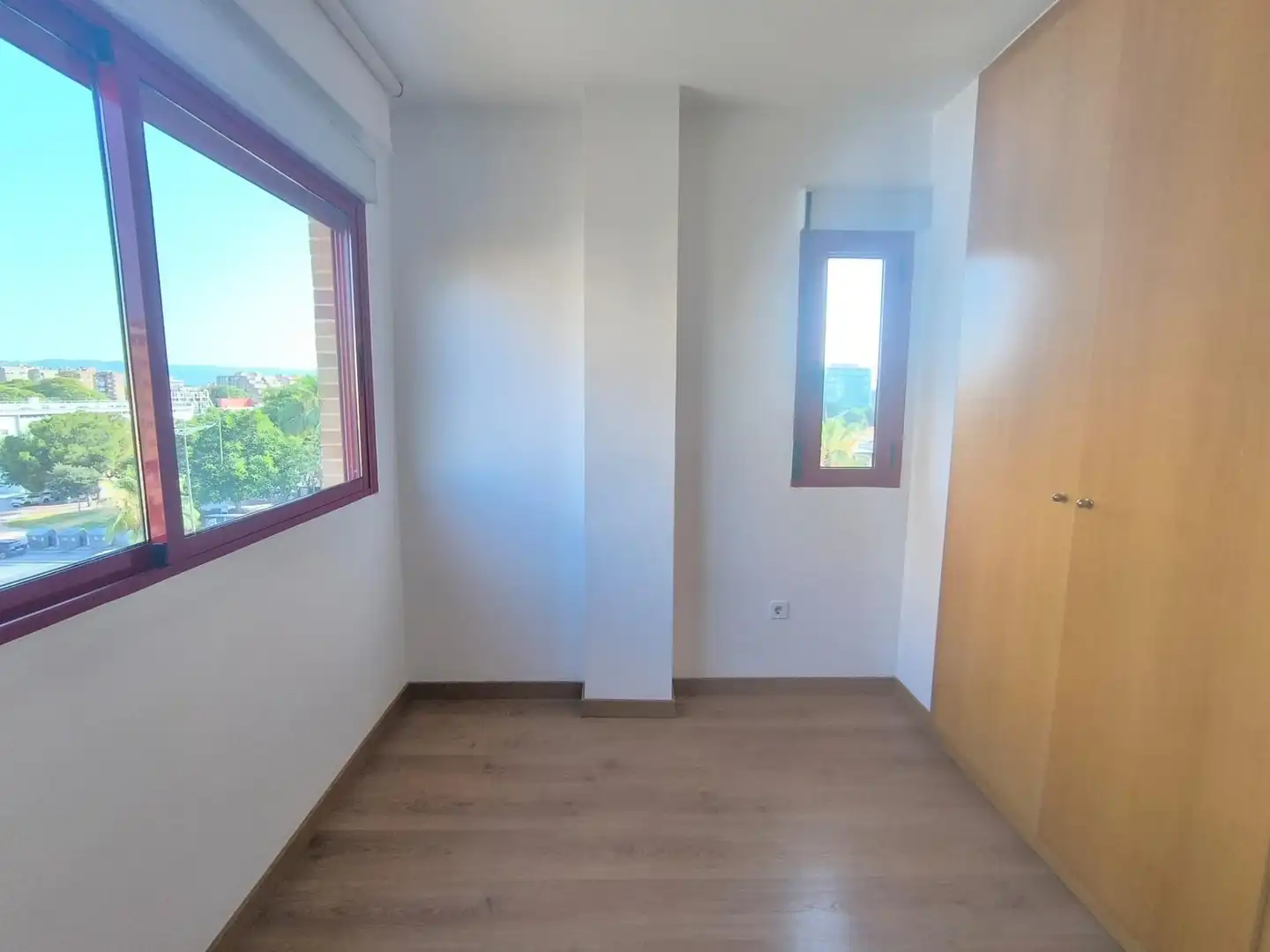 Flat for rent in JUAN CARLOS I, Juan Carlos I