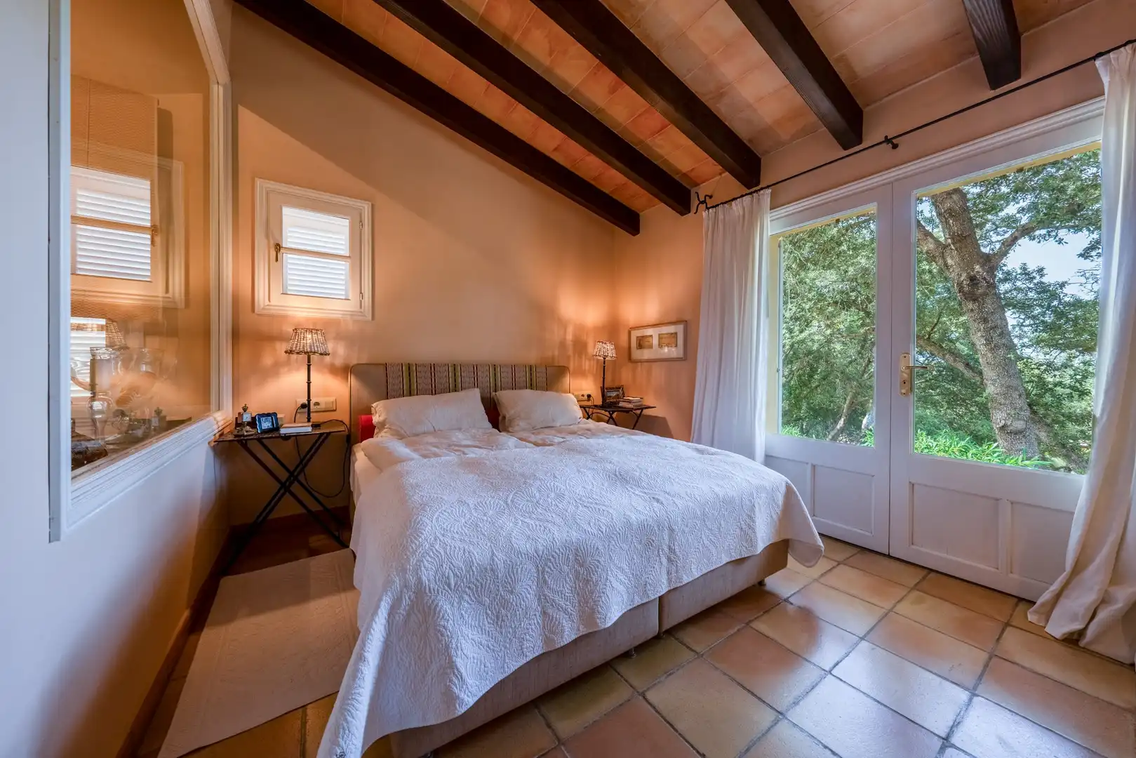 Schlafzimmer von Country house zum Verkauf in Artà mit Klimaanlage, Heizung und Terrasse