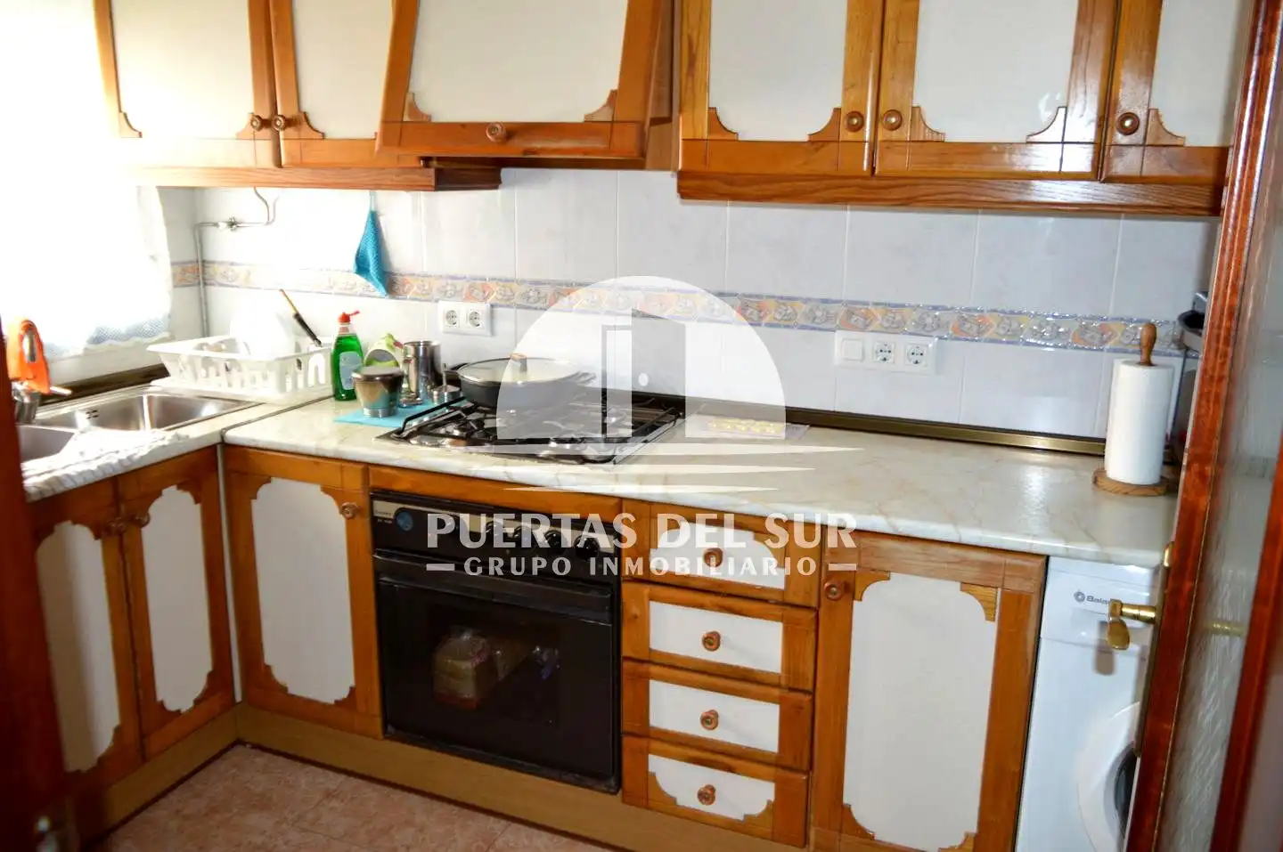 Kitchen of Flat for sale in Rota