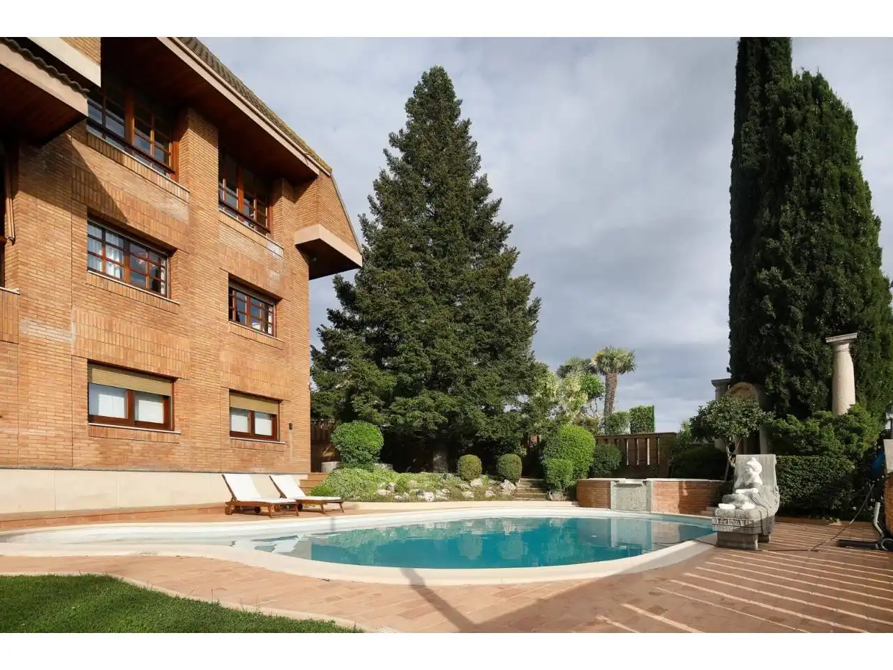 Chalet con piscina en venta en Barbastro, imagen 24