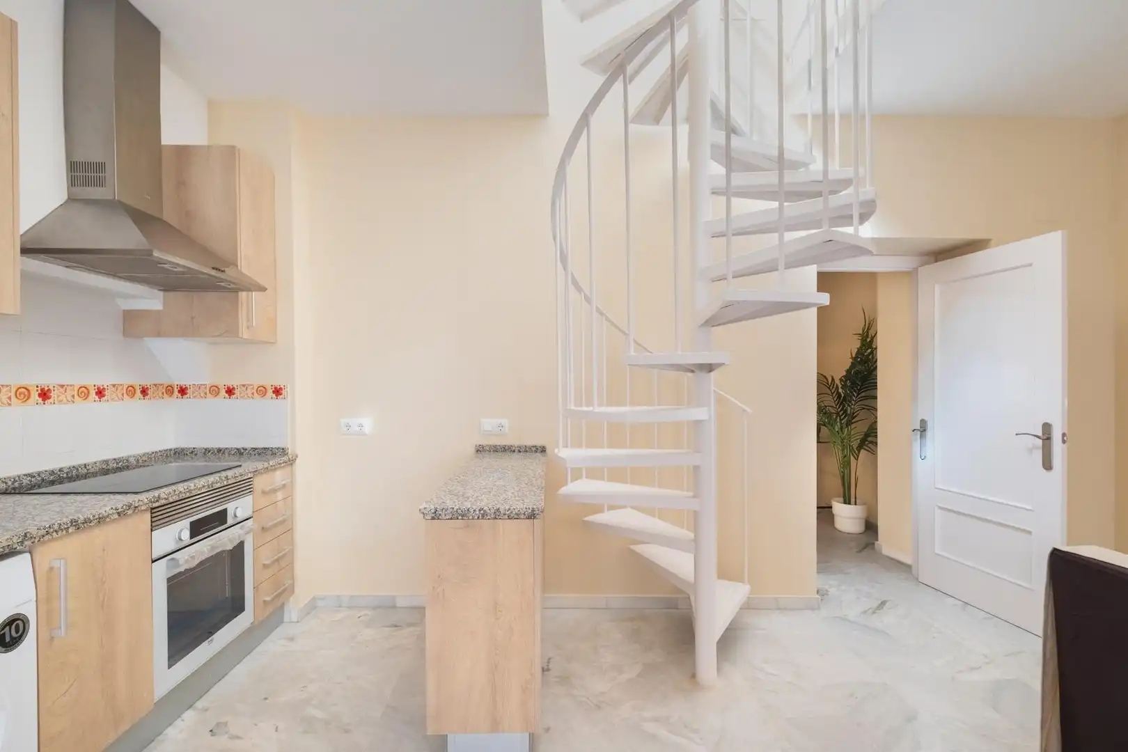 Cocina de Piso en venta en El Puerto de Santa María con Terraza