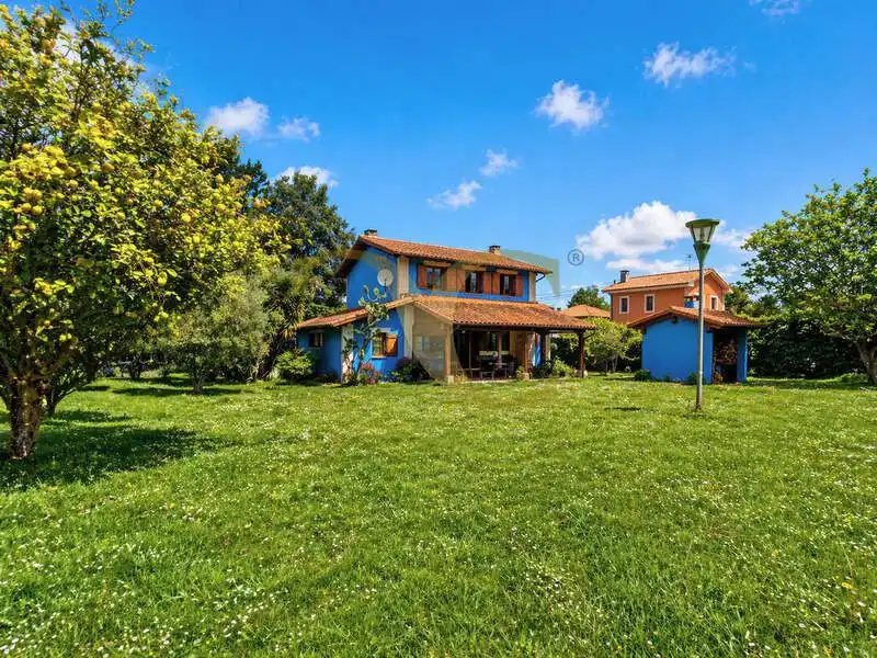 Villa con giardino in vendita a Villahormes, imagen 3