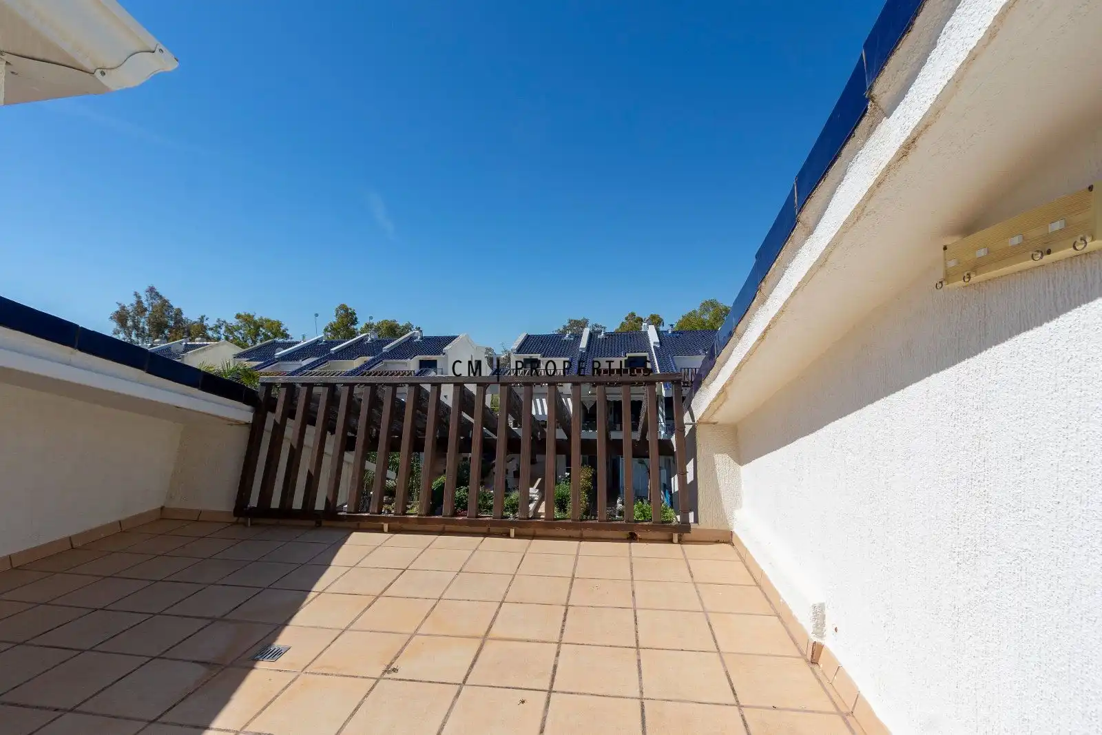 Terrassa de Casa adosada en venda en Sagunto / Sagunt amb Aire condicionat, Calefacció i Terrassa