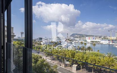 Exterior view of Apartment to rent in  Barcelona Capital  with Air Conditioner, Heating and Furnished