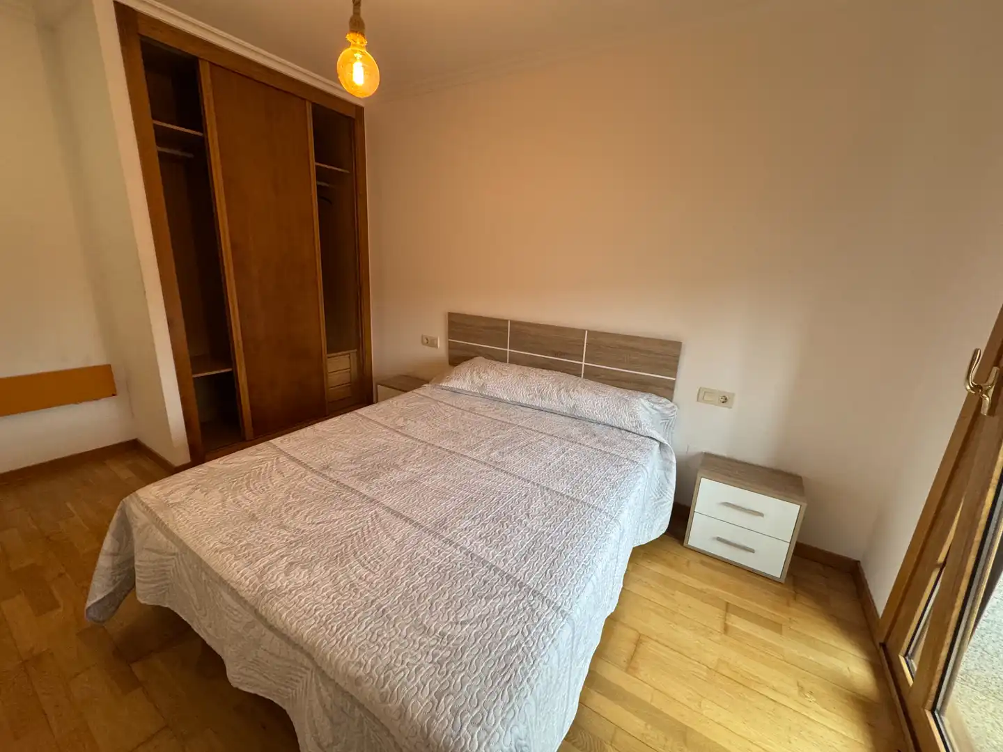 Apartamento con terraza en alquiler en Rúa Entrecines 12b, imagen 11