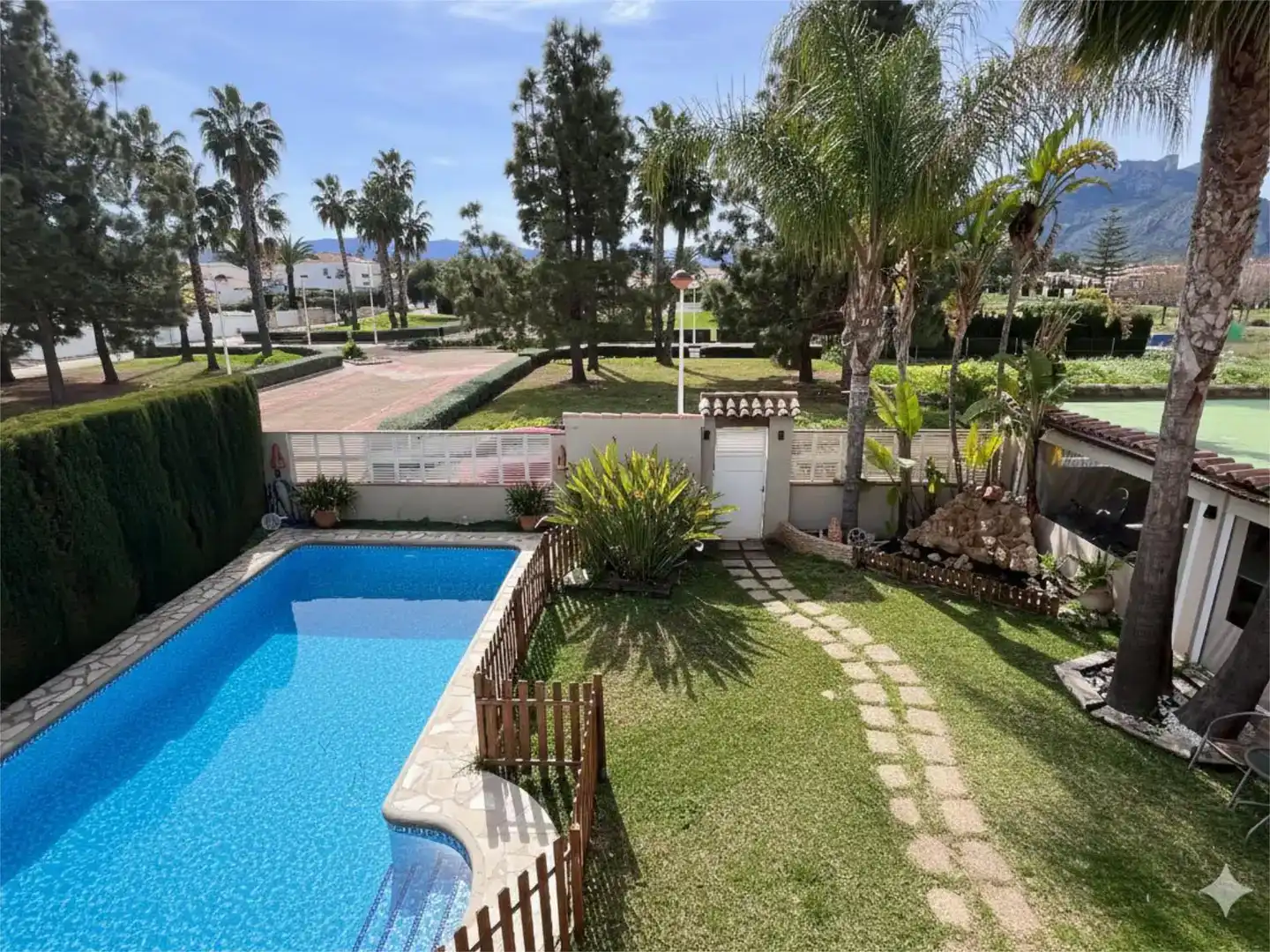Jardí de Pis en venda en Els Poblets amb Aire condicionat, Jardí privat i Parquet