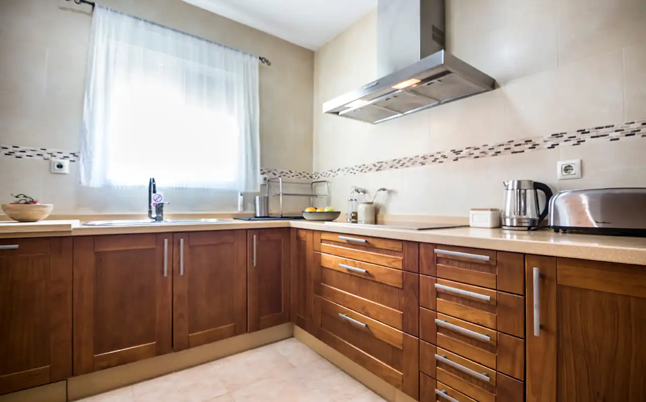 Cocina de Casa o chalet de alquiler en Chiclana de la Frontera con Piscina y Amueblado