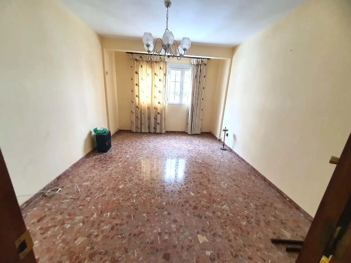 Sala de estar de Piso en venta en Quesada con Calefacción y Terraza