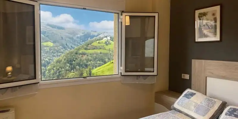 Habitación de Casa o chalet en venta en Cangas del Narcea con Jardín privado, Terraza y Trastero