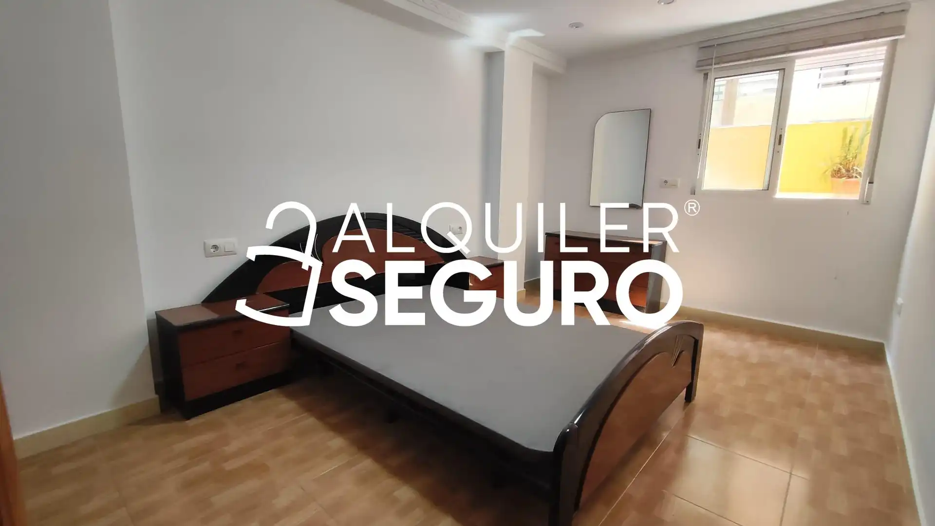 Bedroom of Flat for rent in Valencia  with Terrace and Furnished