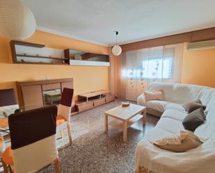 Living room of Flat to rent in  Valencia Capital  with Air Conditioner, Furnished and Oven