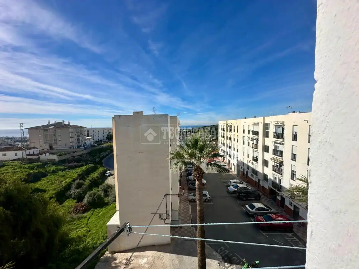 Vista exterior de Pis en venda en Torrox