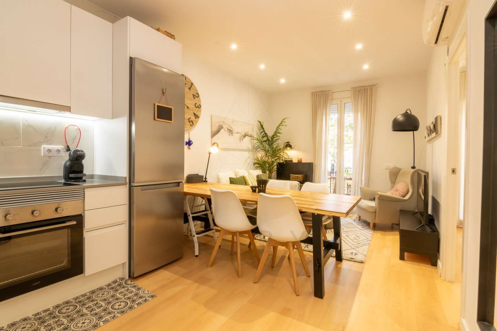 Sala d'estar de Apartament per a compartir en  Barcelona Capital amb Aire condicionat i Terrassa