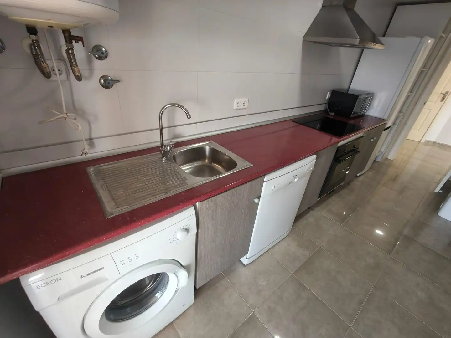 Küche von Wohnung zum Verkauf in Águilas mit Terrasse, Abstellraum und Möbliert