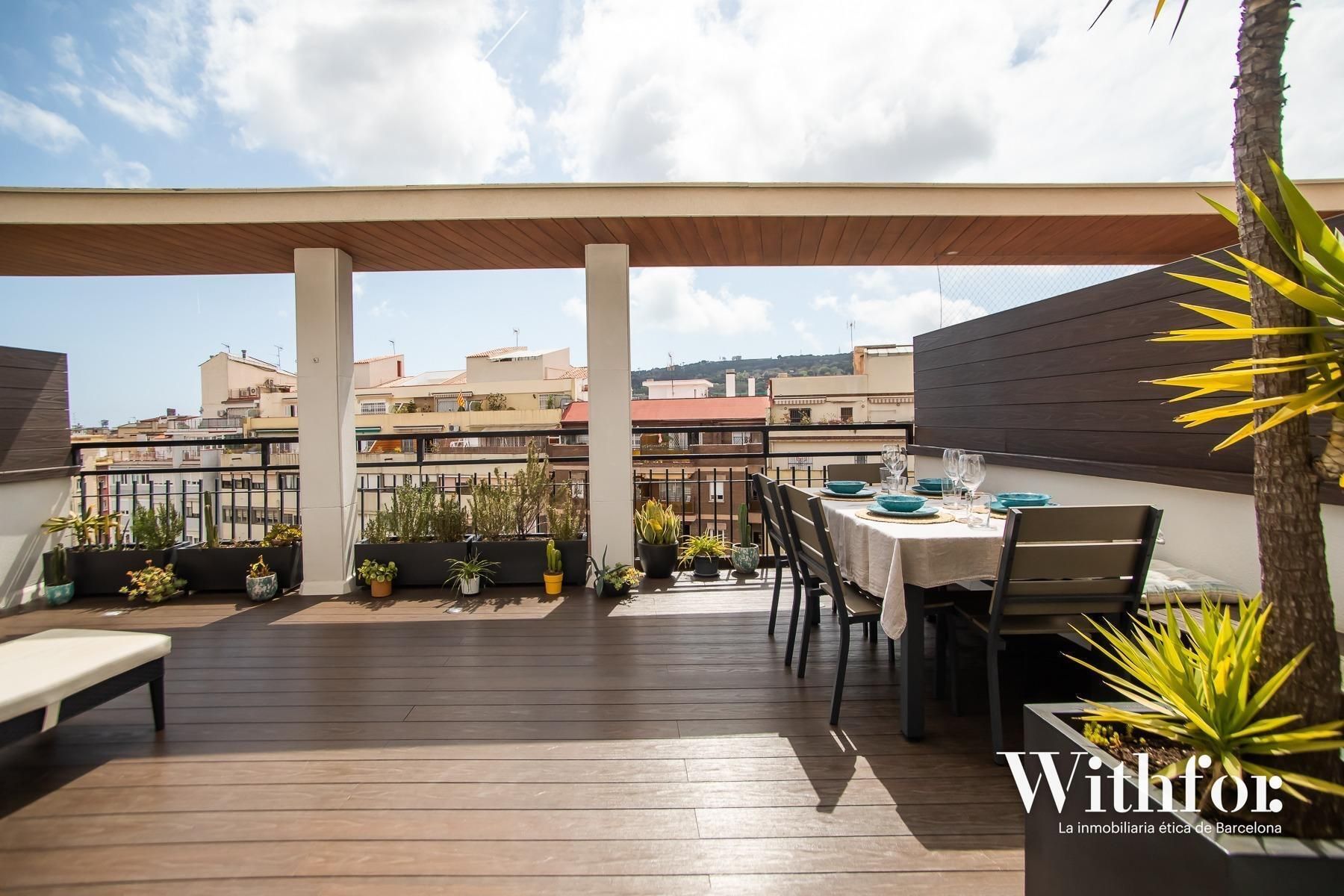 Terraza de Ático de alquiler en  Barcelona Capital con Aire acondicionado, Calefacción y Terraza